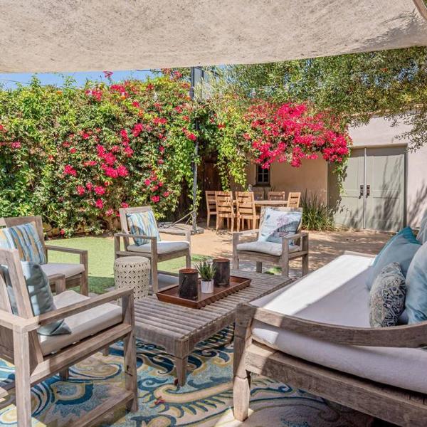 Secluded 4BR Spanish Oasis in the Heart of LA, Los Angeles