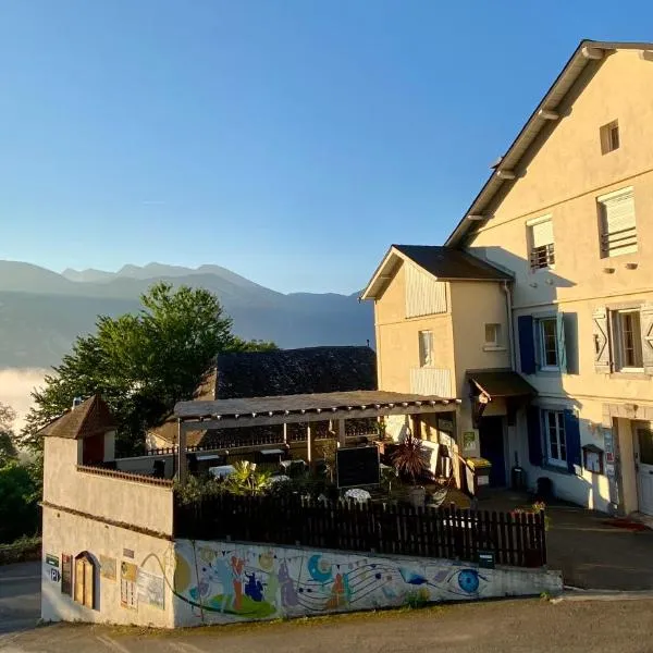 Auberge de Perchades, hotel in Bilhères en Ossau