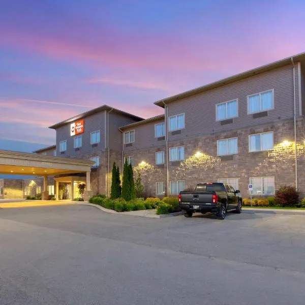 Best Western Plus Walkerton Hotel & Conference Centre, ξενοδοχείο σε Walkerton