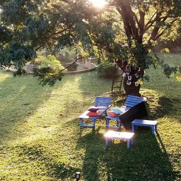 Gaia Lake Bungalow Kandalama, hotel v Dambulle