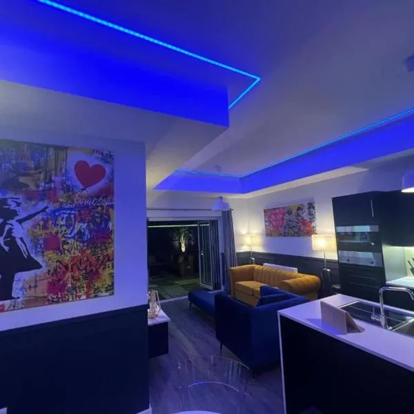 NEW Hot tub, 2 bedroom Luxury Woodlands Lodge, ξενοδοχείο σε Skegness