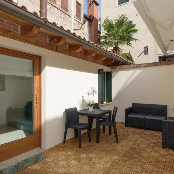 CorteLuna incantevole a 500 metri da p.zza S.Marco, hotel in Venice