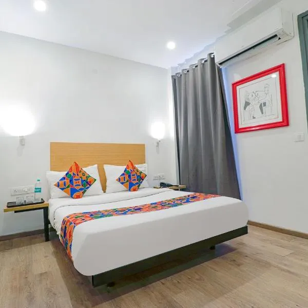 FabHotel Destiny Inn，位于古尔冈的酒店