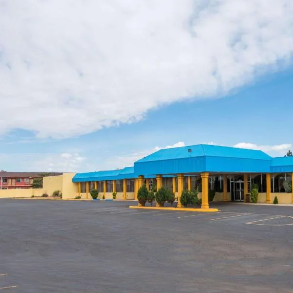 Days Inn & Suites by Wyndham Clovis, hotel a Clovis
