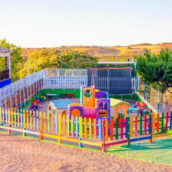 Casas Rurales Alhambra - Lagunas de Ruidera, hôtel à Alhambra