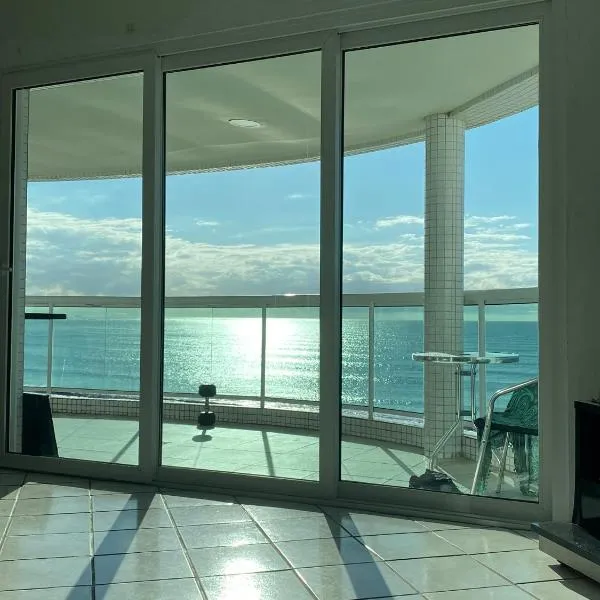Apt com vista para o mar e churrasqueira, hotel v destinaci Guaratuba