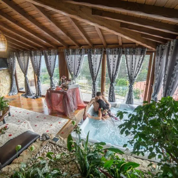 Casa Favo de Mel - Jacuzzi Privado & Lareira - Piscina, hotel in Arcos de Valdevez