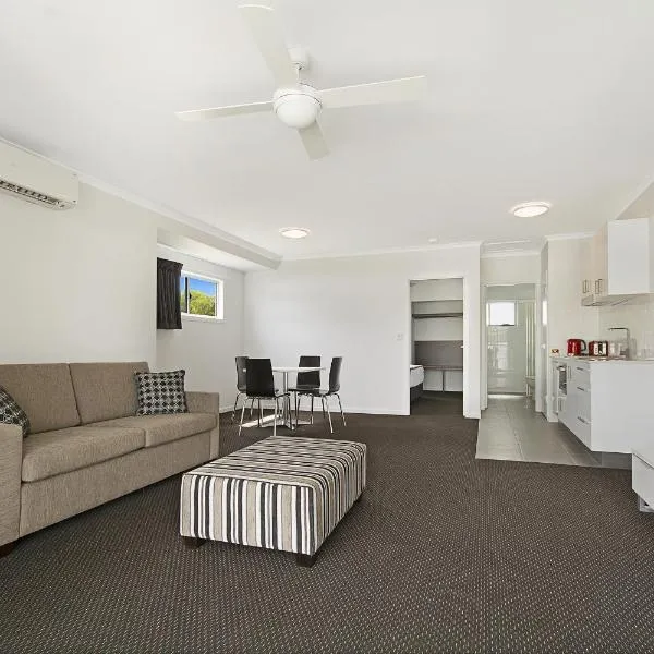 Cooroy Luxury Motel Apartments, hotel in Cooroy