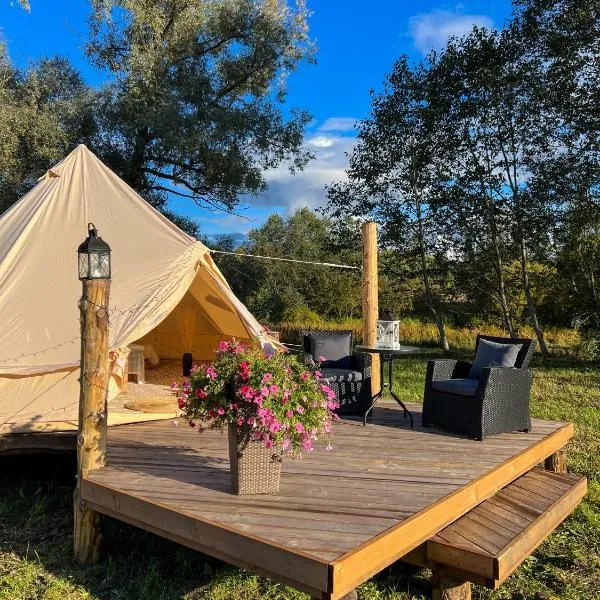 Lux Glamping, Lammas, hotel in Halliste