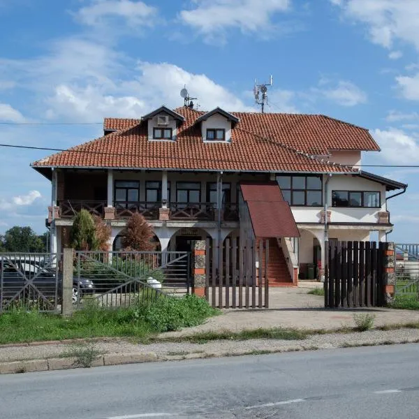 Motel Imperija, hotel v destinaci Ub