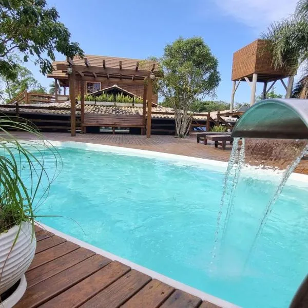 Arte da Tribo Hostel & Camping, hotel em Praia do Rosa