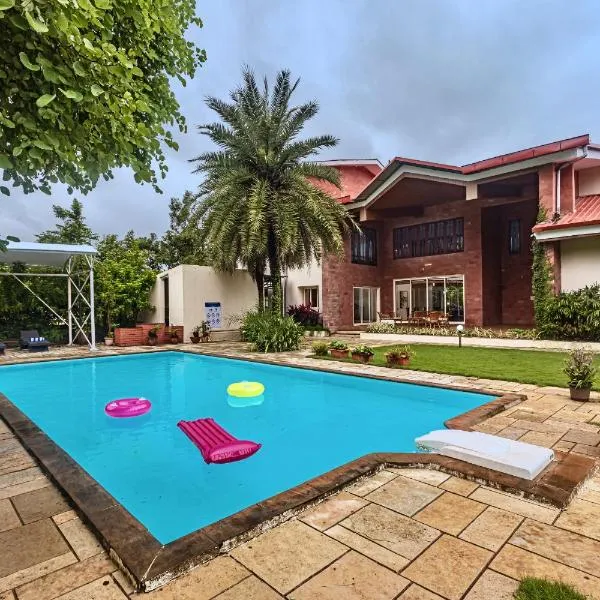 SaffronStays Ananya, Karjat, hôtel à Karjat