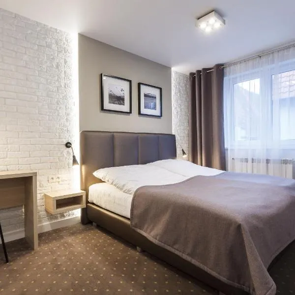 Hotel Czarna Róża, hotell i Toruń