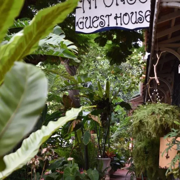 Afonso Guest House - Fontainhas, hotel in Panaji