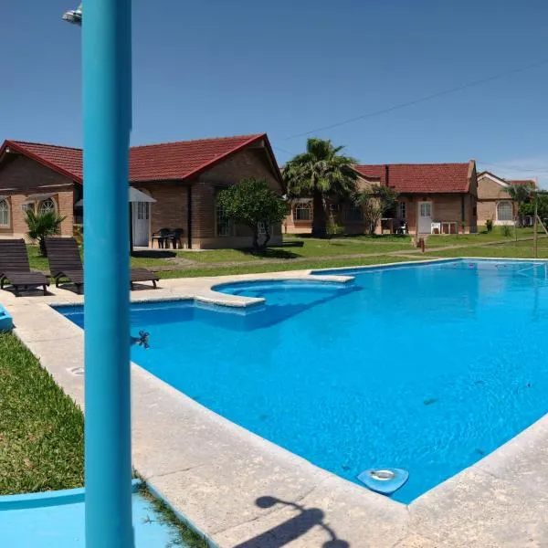 Hotel de Campo con Piscina y Cabañas- Ideal Relax en Concordia, hotell i Concordia