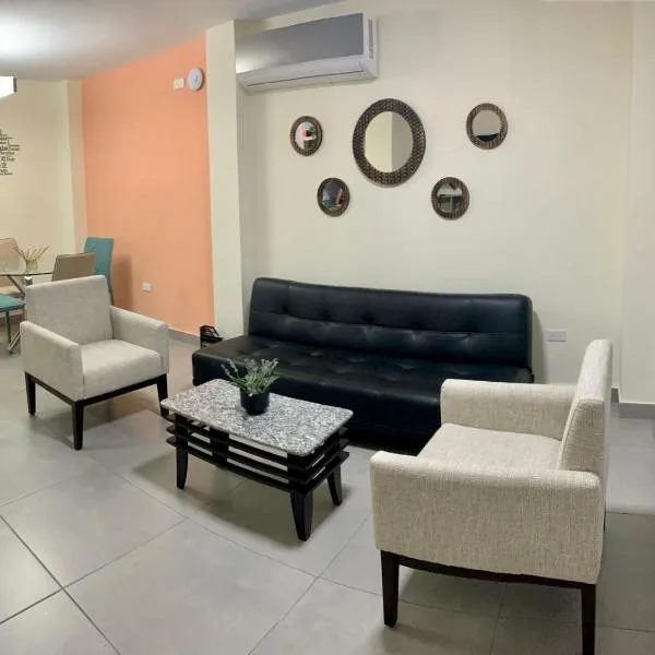 Garzota Suites Gardens，位于瓜亚基尔的酒店
