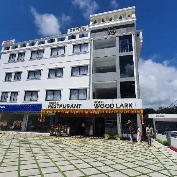 Hotel Woodlark, hotel in Kattappana