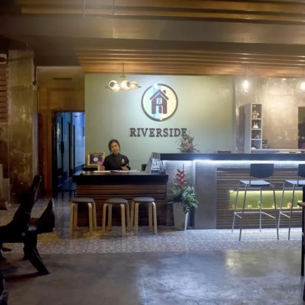 Riverside Guesthouse, ξενοδοχείο στο Καο Λακ