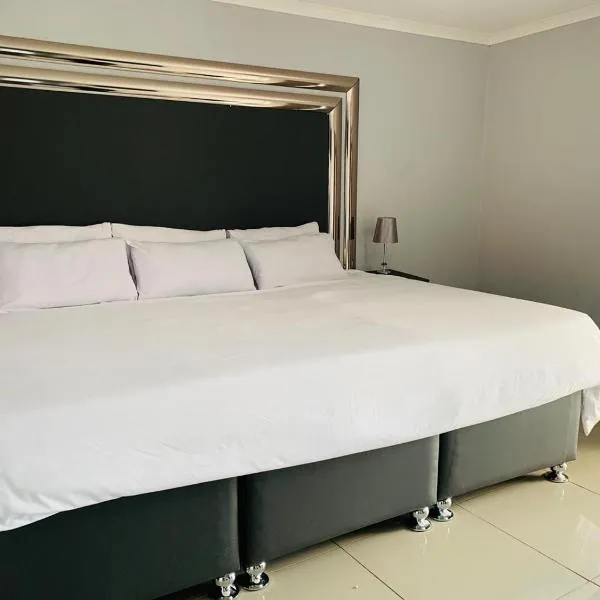 Tony Hill Manor House, hotel a Shirley