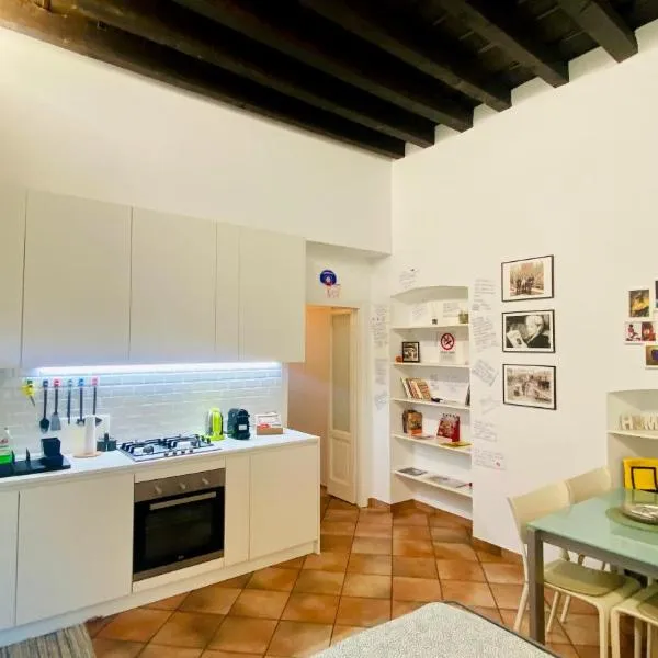 Sweet Apartment Milano Navigli S1, hotel v Miláně