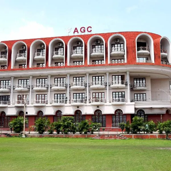 Hotel AGC, хотел в Аурангабад