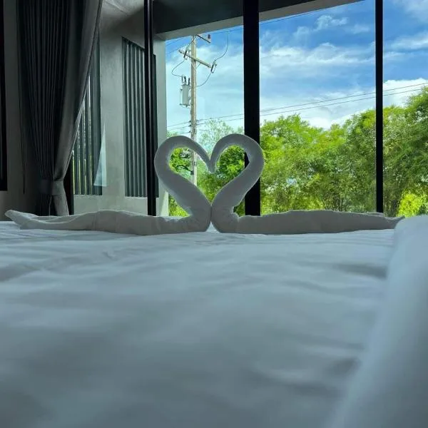 ลานนา รีสอร์ท, hotel v destinaci Ban Thap Khang