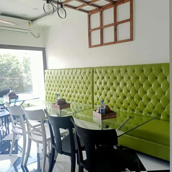 VIAN INN, hotel in Guwahati