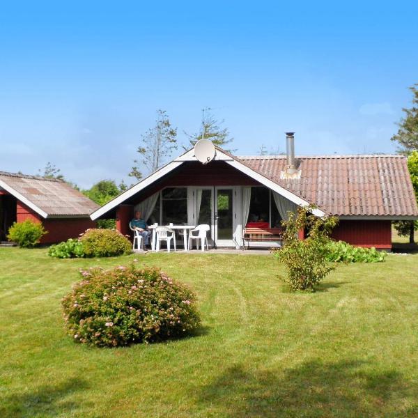 5 person holiday home in Ulfborg