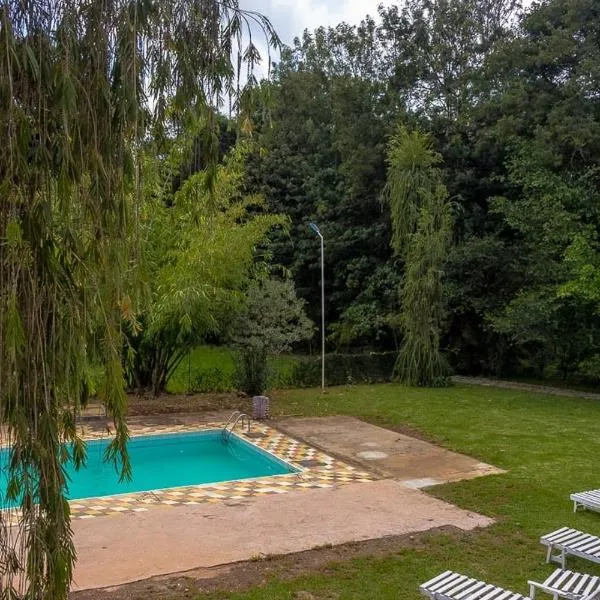 Arabel Riverside Apartment with Swimming Pool, hôtel à Nanyuki