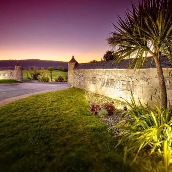 The Warren Holiday Park - Family Chalet, hotel v destinaci Abersoch