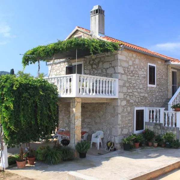 Apartments with parking space Sali, Dugi otok - 8084, hotel in Sali