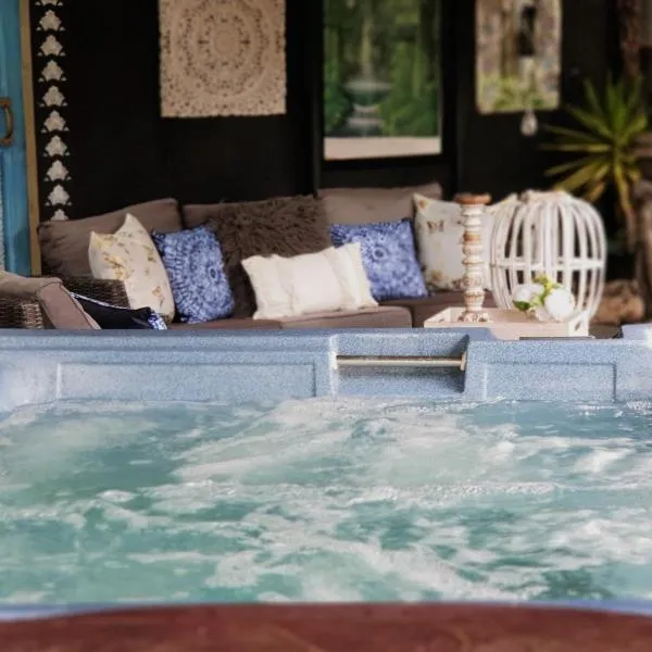 Enchanted Escape, hotel in Picton