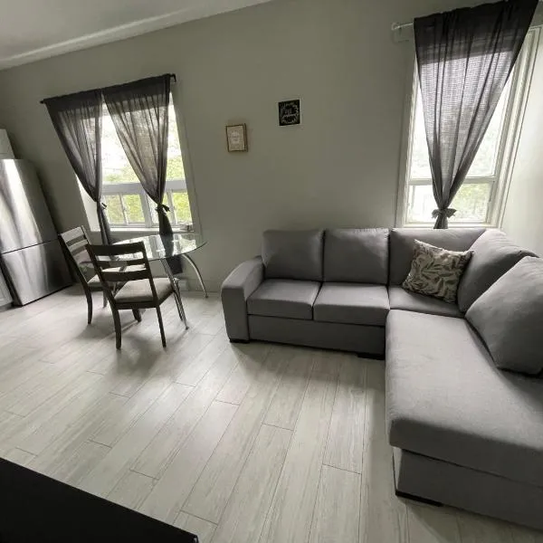 Le Convivial, khách sạn ở Rouyn
