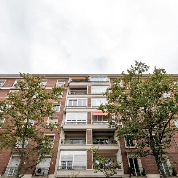 Dobo Madrid Orense, готель у Мадриді