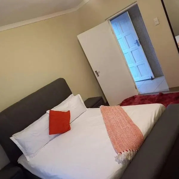 Comfy hidden home in Mthatha, hotel a Mthatha