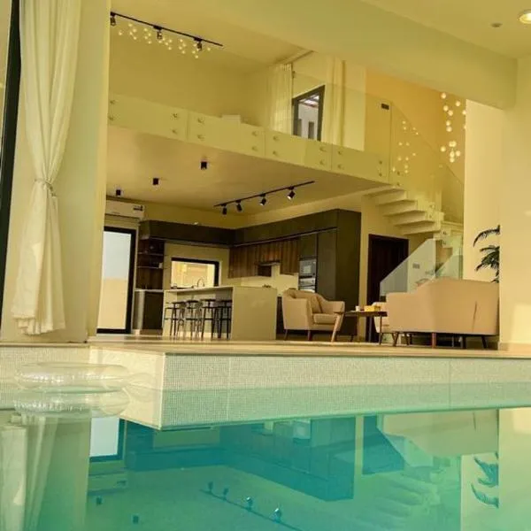 Noorsila, ξενοδοχείο σε Ghubrat Ţanūf