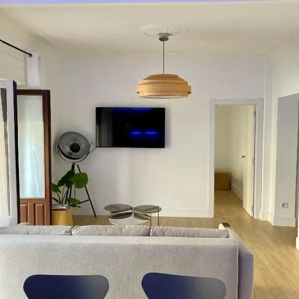 Apartamentos Boutique Puerta de Reyes, hotel v destinaci Toledo