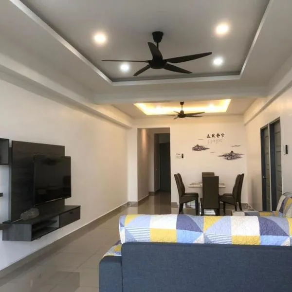 Venus Hollywood Homestay Sitiawan, hotel en Seri Manjung