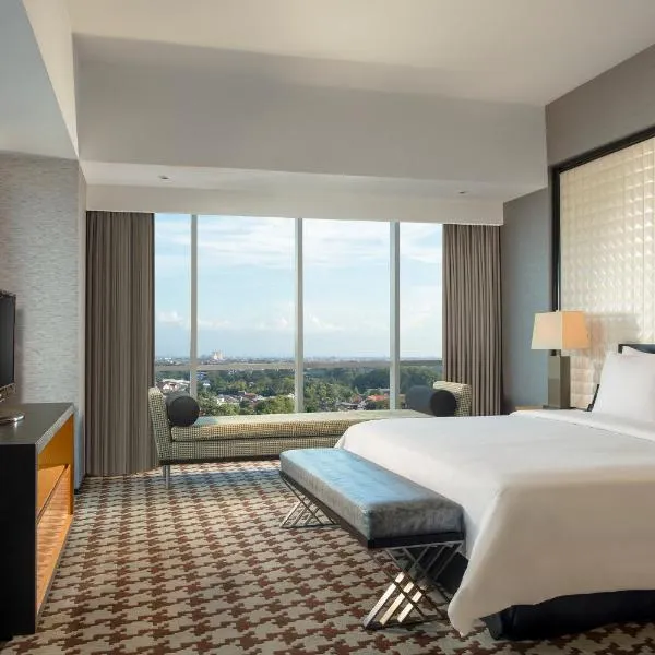 ARTOTEL TS Suites Surabaya, hotel in Surabaya