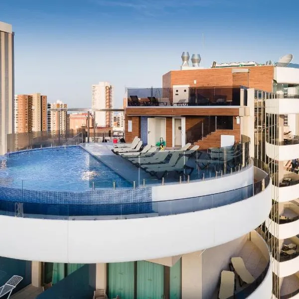 Hotel Gold Arcos 4 Sup - Opened May 2022, hotel in Benidorm