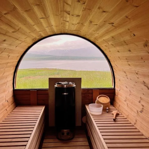 Helgafell retreat center, hotel v destinaci Akureyri