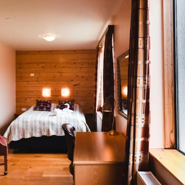 Hotel Latrabjarg, hotel in Örlygshöfn