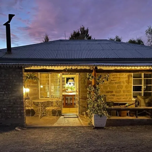 Ou Klipskuur Self-Catering Accommodation, hotel a Fraserburg