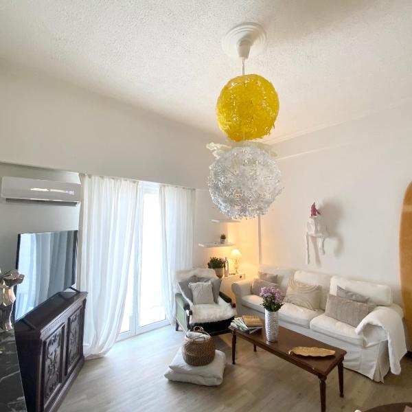 150m² Live/Work Unique&Sunlit Space in Athens, Афины