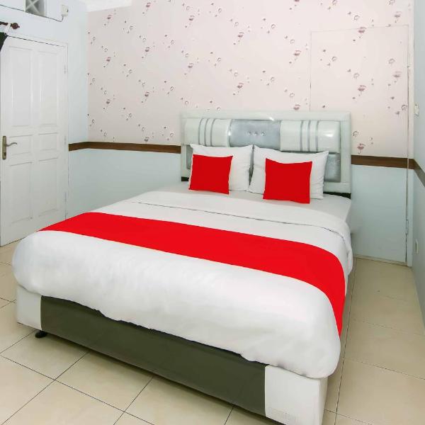Zazadior Residence Syariah near Pantai Padang Mitra RedDoorz