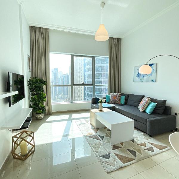 HiGuests - Incredible apartment at the top of Dubai Marina