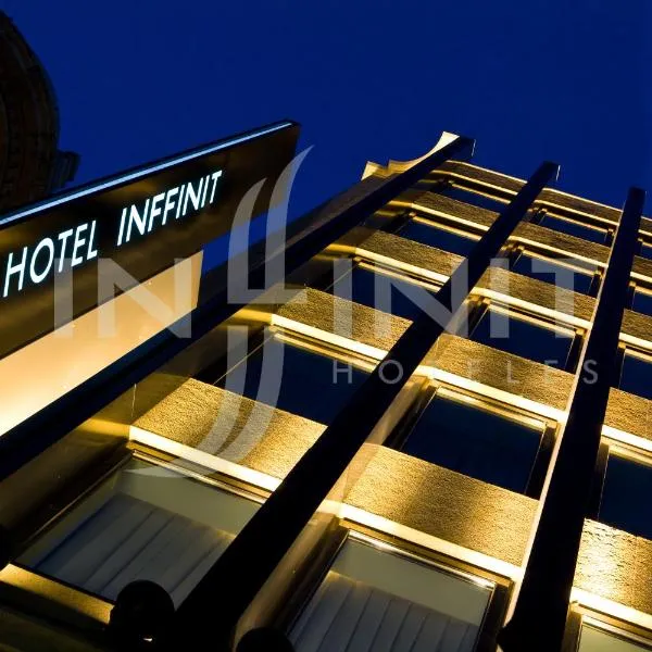 Hotel Inffinit, hotel in Vigo