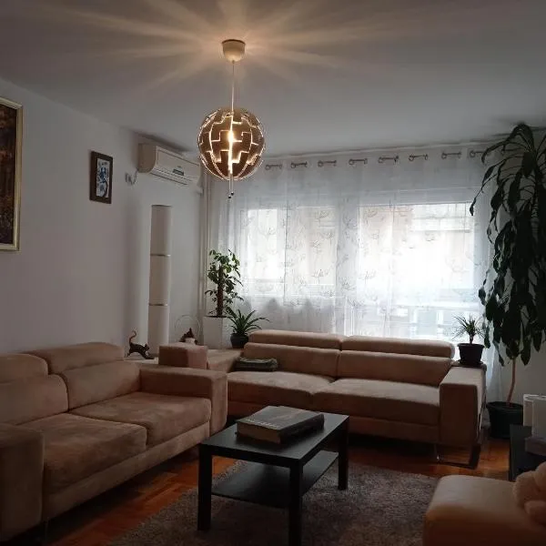 GO 2 Apartment, hotel in Belgrade