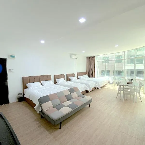 CN Homestay B2 Floor 2 at Nagoya Hill Mall, ξενοδοχείο σε Nagoya