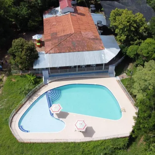 Laureana Hotel Campestre, hotel v destinaci Agua de Dios